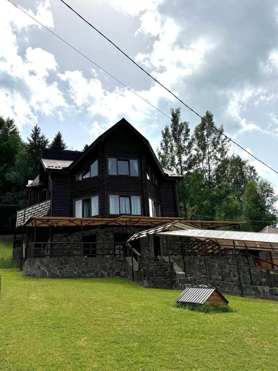 Mountain Cottage Yaremche Eksteriør billede